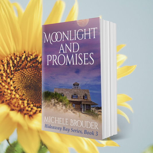 Moonlight and Promises (Hideaway Bay Book 3) Paperback